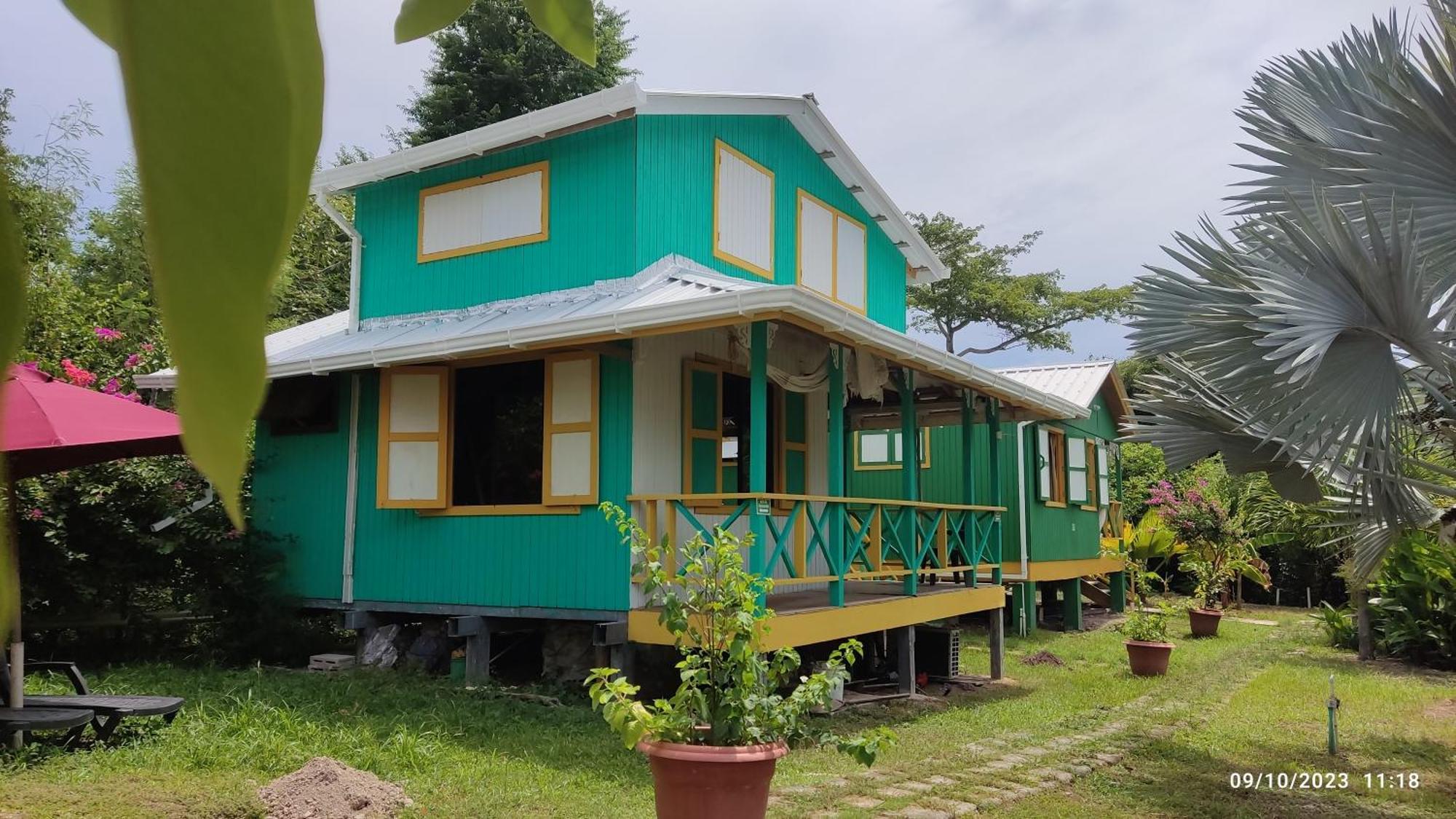 Hotel Yellow Home Providencia Isla South West Bay Dış mekan fotoğraf