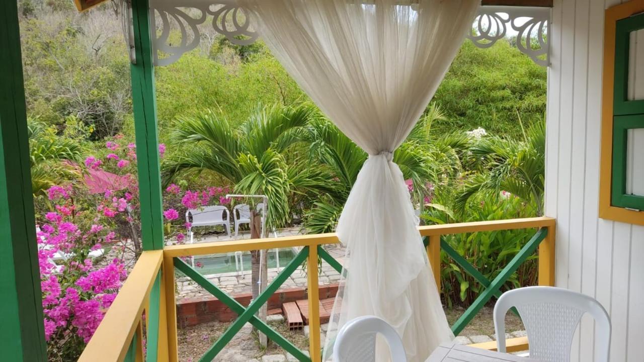 Hotel Yellow Home Providencia Isla South West Bay Dış mekan fotoğraf