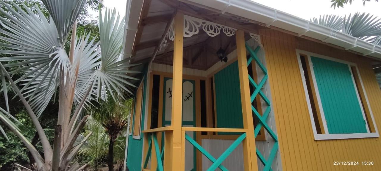Hotel Yellow Home Providencia Isla South West Bay Dış mekan fotoğraf